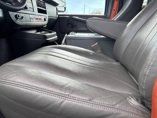 2015 Chevrolet Express 2500 Work Van