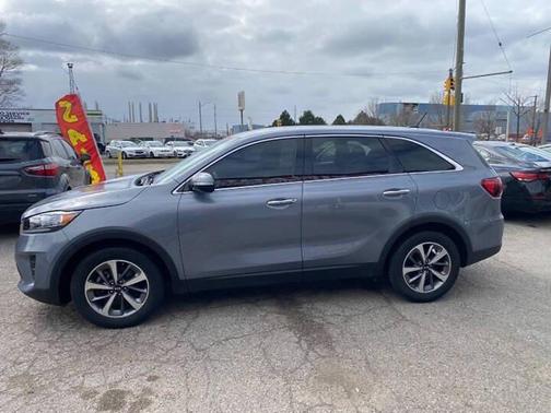 2020 Kia Sorento LX