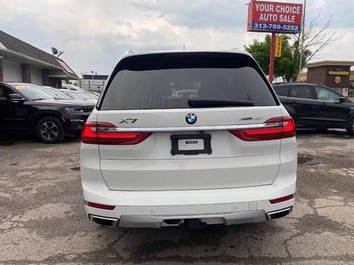 Alpine White 2021 BMW X7 xDrive40i