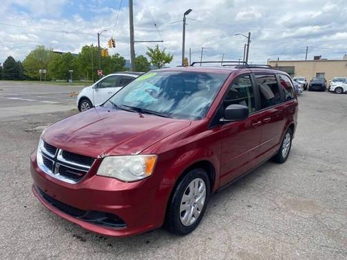 Redline 2 Pearl Coat 2014 Dodge Grand Caravan AVP/SE