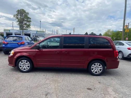 Redline 2 Pearl Coat 2014 Dodge Grand Caravan AVP/SE