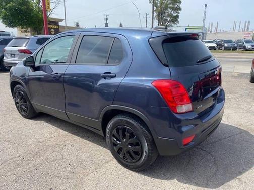 Storm Blue Metallic 2018 Chevrolet Trax LS