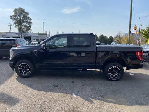 Agate Black/Carbonized Gray 2021 Ford F-150 XLT
