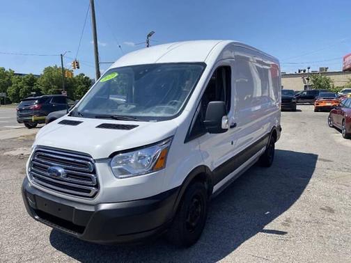 Oxford White 2019 Ford Transit-250 Base