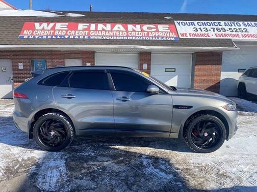 2018 Jaguar F-PACE S