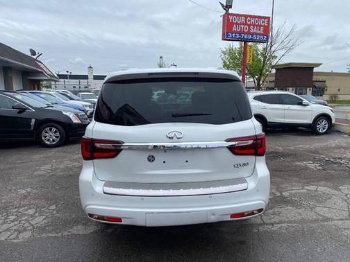 Moonstone White 2018 INFINITI QX80 Base