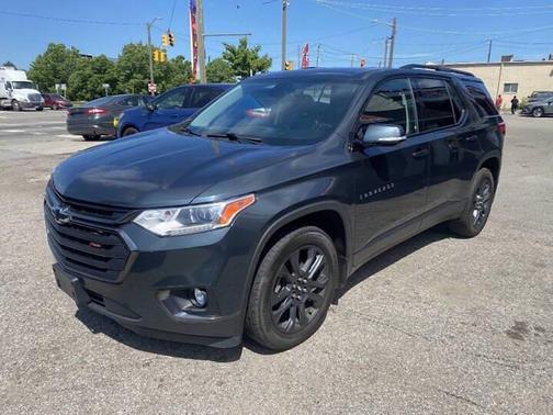 Satin Steel Metallic 2019 Chevrolet Traverse RS