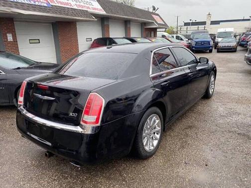 2014 Chrysler 300 S