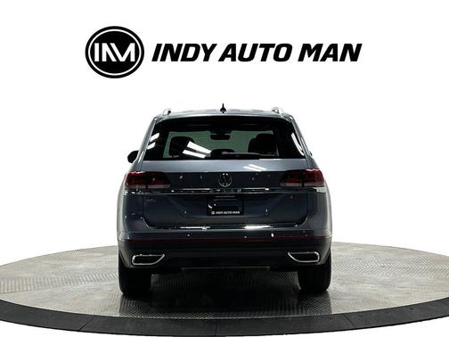Platinum Gray Metallic 2023 Volkswagen Atlas 2.0T SEL