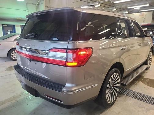 2020 Lincoln Navigator Reserve