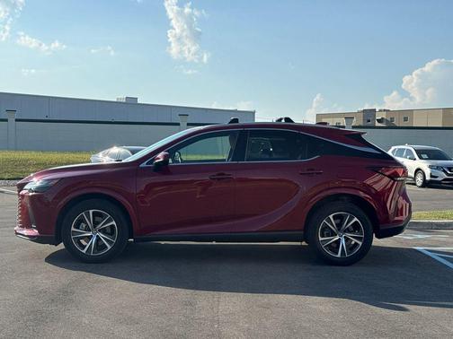 Matador Red Mica 2024 Lexus RX 350h Premium