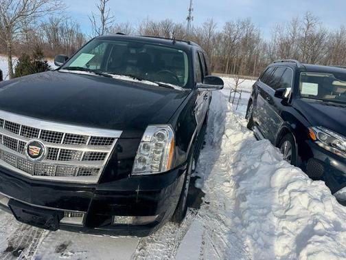 2013 Cadillac Escalade ESV Platinum Edition