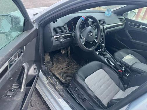 2018 Volkswagen Passat 3.6L V6 GT