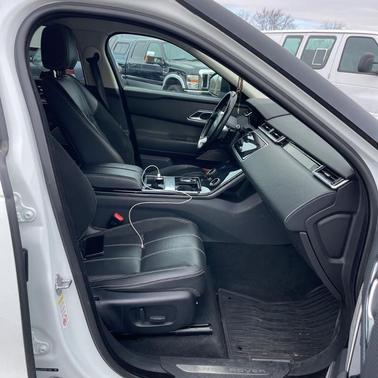 Fuji White 2018 Land Rover Range Rover Velar D180 S