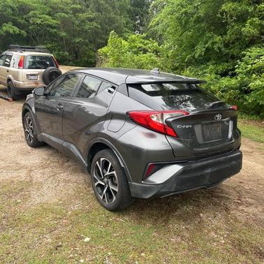Magnetic Gray Metallic 2018 Toyota C-HR XLE