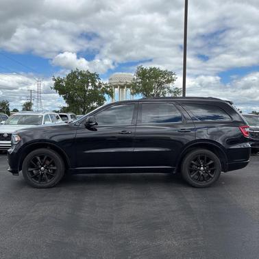 DB Black Crystal Clearcoat 2017 Dodge Durango GT