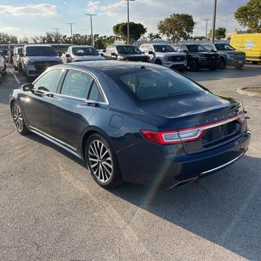 2017 Lincoln Continental Select