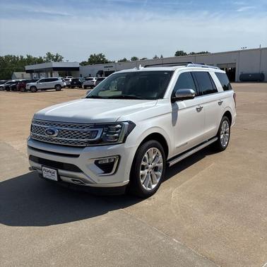 White Platinum Clearcoat Metallic 2018 Ford Expedition Platinum