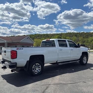 Summit White 2019 Chevrolet Silverado 3500 LTZ