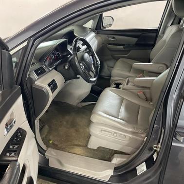 Gray 2017 Honda Odyssey EX-L