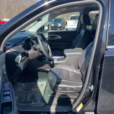 Mosaic Black Metallic 2018 Chevrolet Traverse LT Leather