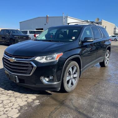 Mosaic Black Metallic 2018 Chevrolet Traverse LT Leather