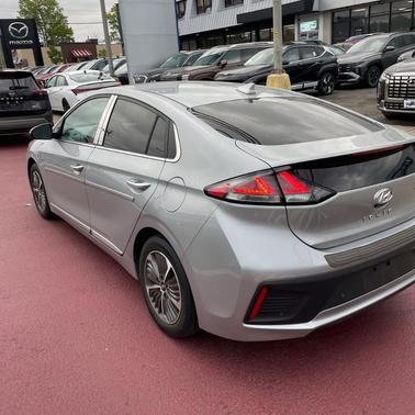 Silver 2020 Hyundai IONIQ Plug-In Hybrid Limited