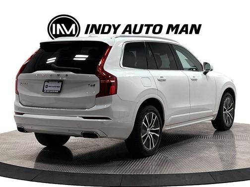Ice White 2020 Volvo XC90 T6 Momentum 7 Passenger