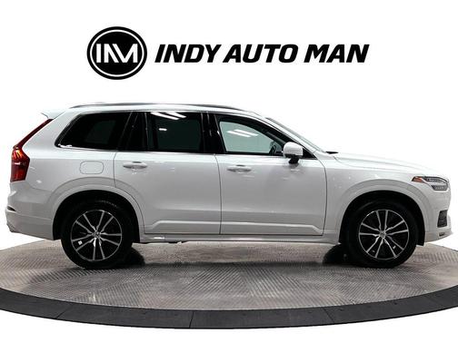 Ice White 2020 Volvo XC90 T6 Momentum 7 Passenger