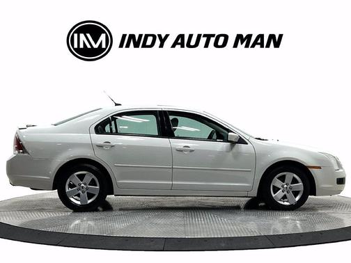White Platinum Tri-Coat 2009 Ford Fusion SE