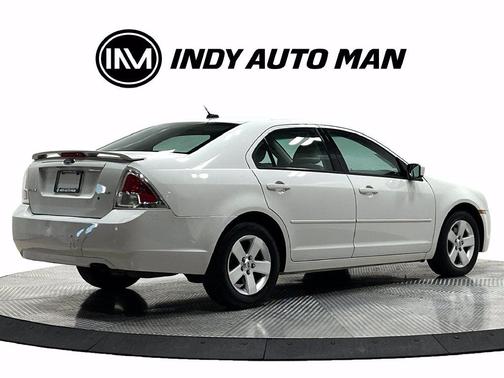 White Platinum Tri-Coat 2009 Ford Fusion SE