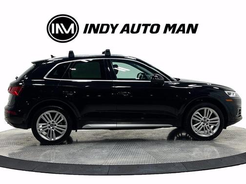 Mythos Black Metallic 2019 Audi Q5 2.0T Premium Plus