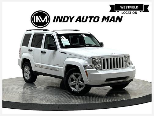 Bright White 2012 Jeep Liberty Sport