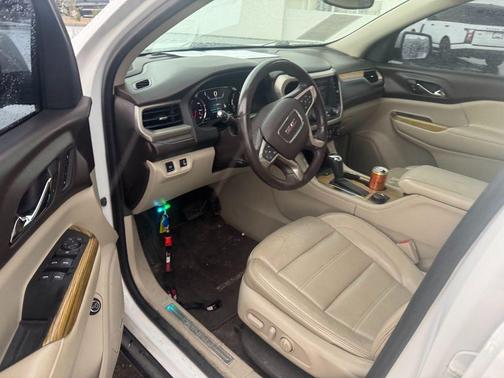 White Frost Tri-Coat 2017 GMC Acadia Denali