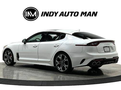 Snow White Pearl 2019 Kia Stinger GT2