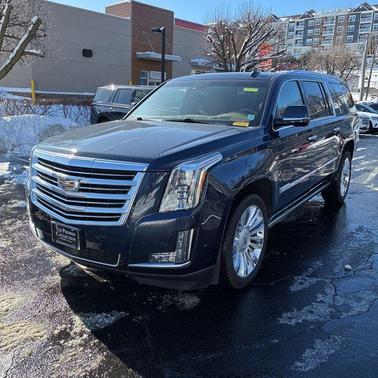 2017 Cadillac Escalade ESV Platinum