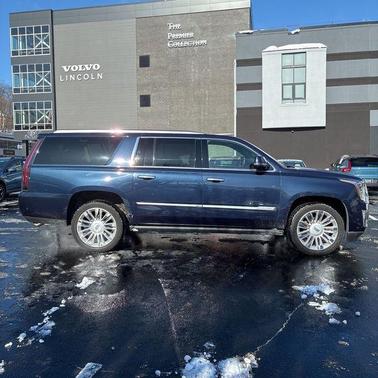 2017 Cadillac Escalade ESV Platinum