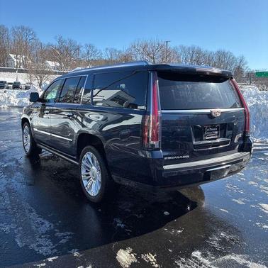 2017 Cadillac Escalade ESV Platinum