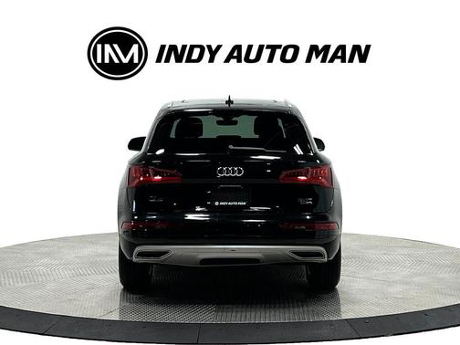 Mythos Black Metallic 2018 Audi Q5 2.0T Premium Plus