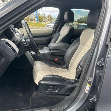 2021 Land Rover Discovery R-Dynamic S