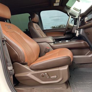 Star White 2022 Ford Expedition King Ranch