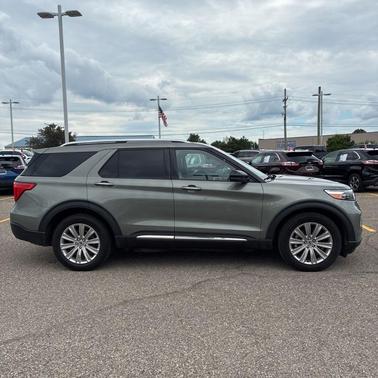 Silver Spruce Metallic 2020 Ford Explorer Limited