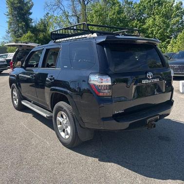 Midnight Black Metallic 2019 Toyota 4Runner SR5 Premium