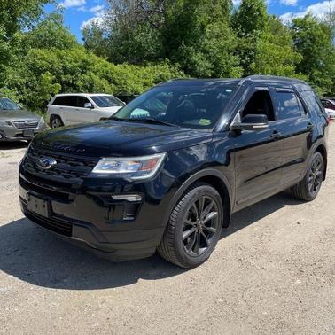 Shadow Black 2018 Ford Explorer XLT