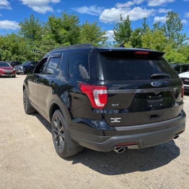 Shadow Black 2018 Ford Explorer XLT