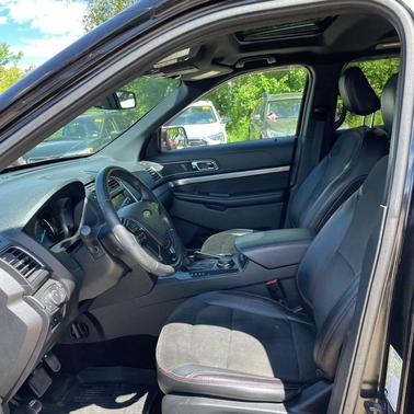 Shadow Black 2018 Ford Explorer XLT