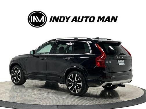 2018 Volvo XC90 Hybrid T8 Momentum