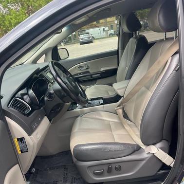 Pearl Metallic 2016 Kia Sedona EX