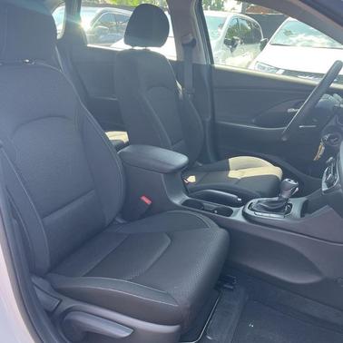 Ceramic White 2019 Hyundai Elantra GT Base