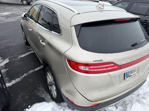 2015 Lincoln MKC Base